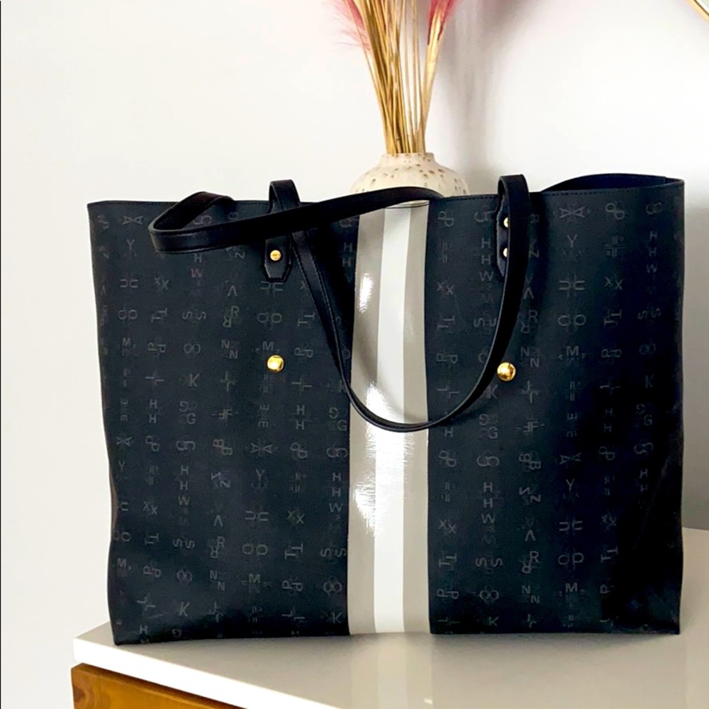 India Hicks GrapHicks Tote